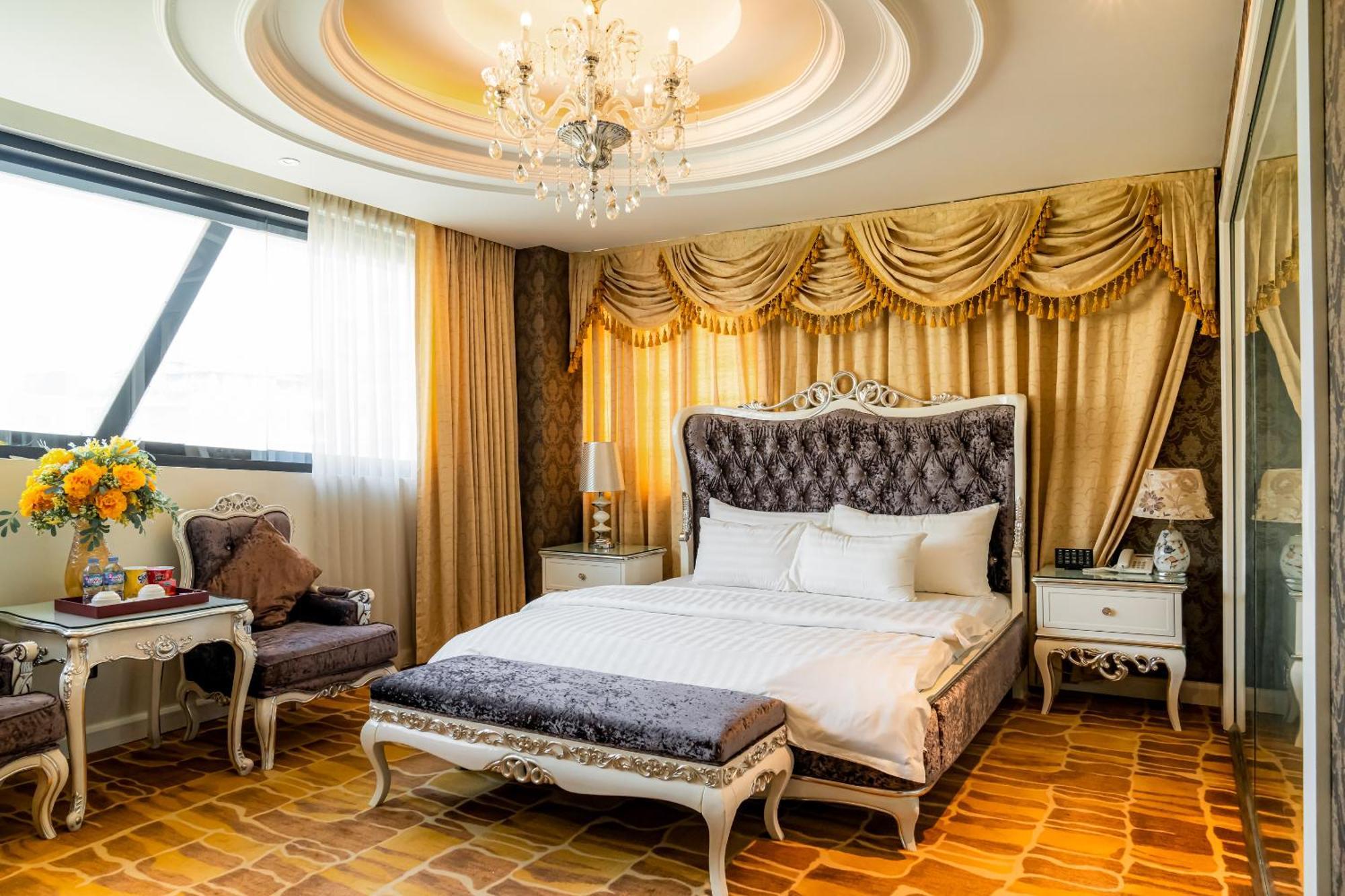 Hoang Trieu Hotel Hô Chi Minh-Ville Extérieur photo