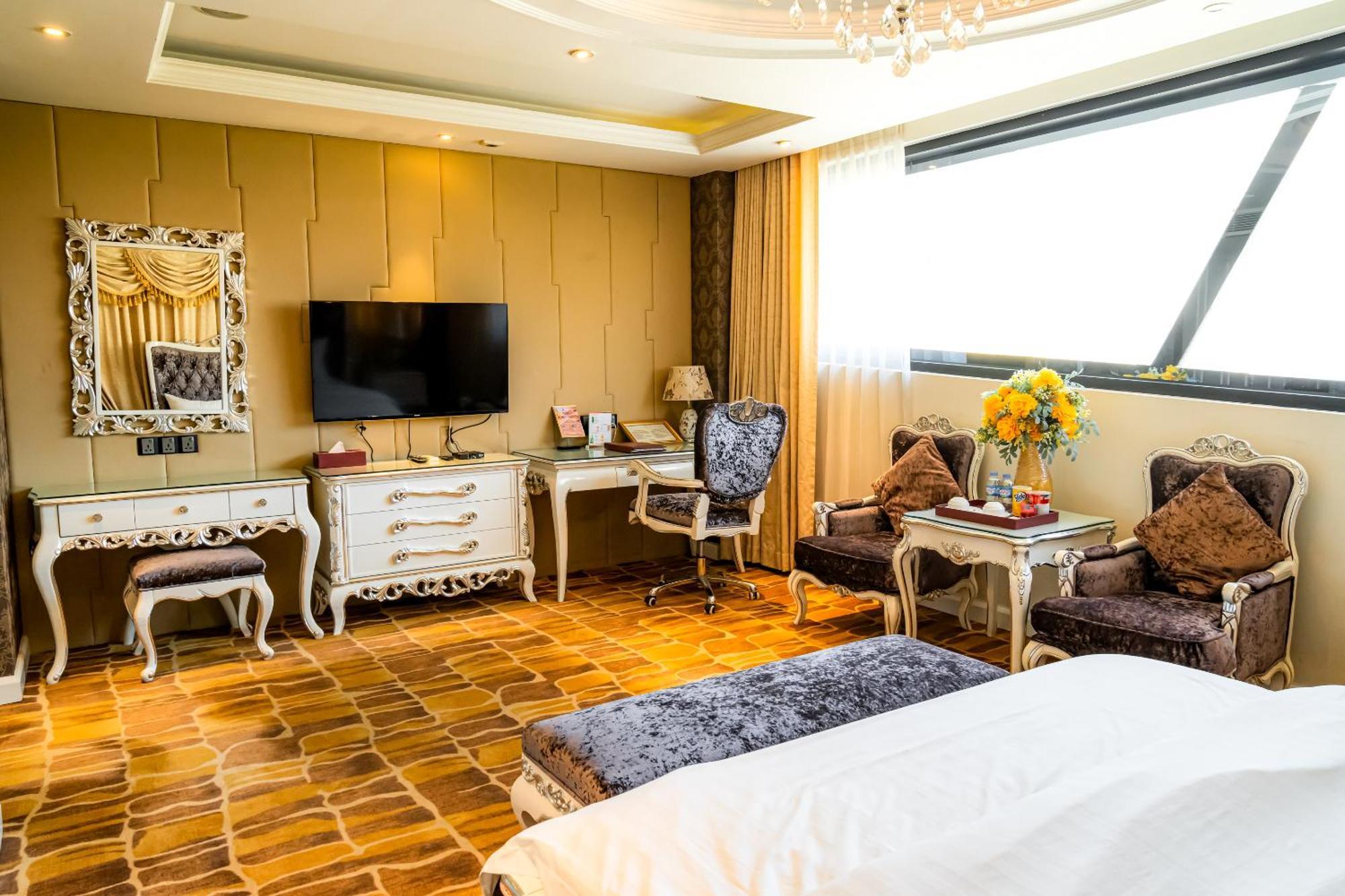 Hoang Trieu Hotel Hô Chi Minh-Ville Extérieur photo