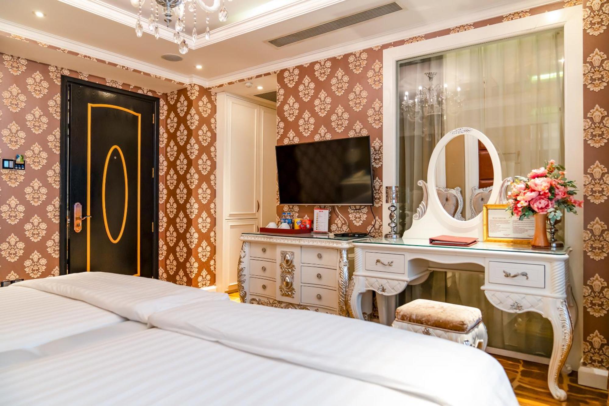 Hoang Trieu Hotel Hô Chi Minh-Ville Extérieur photo
