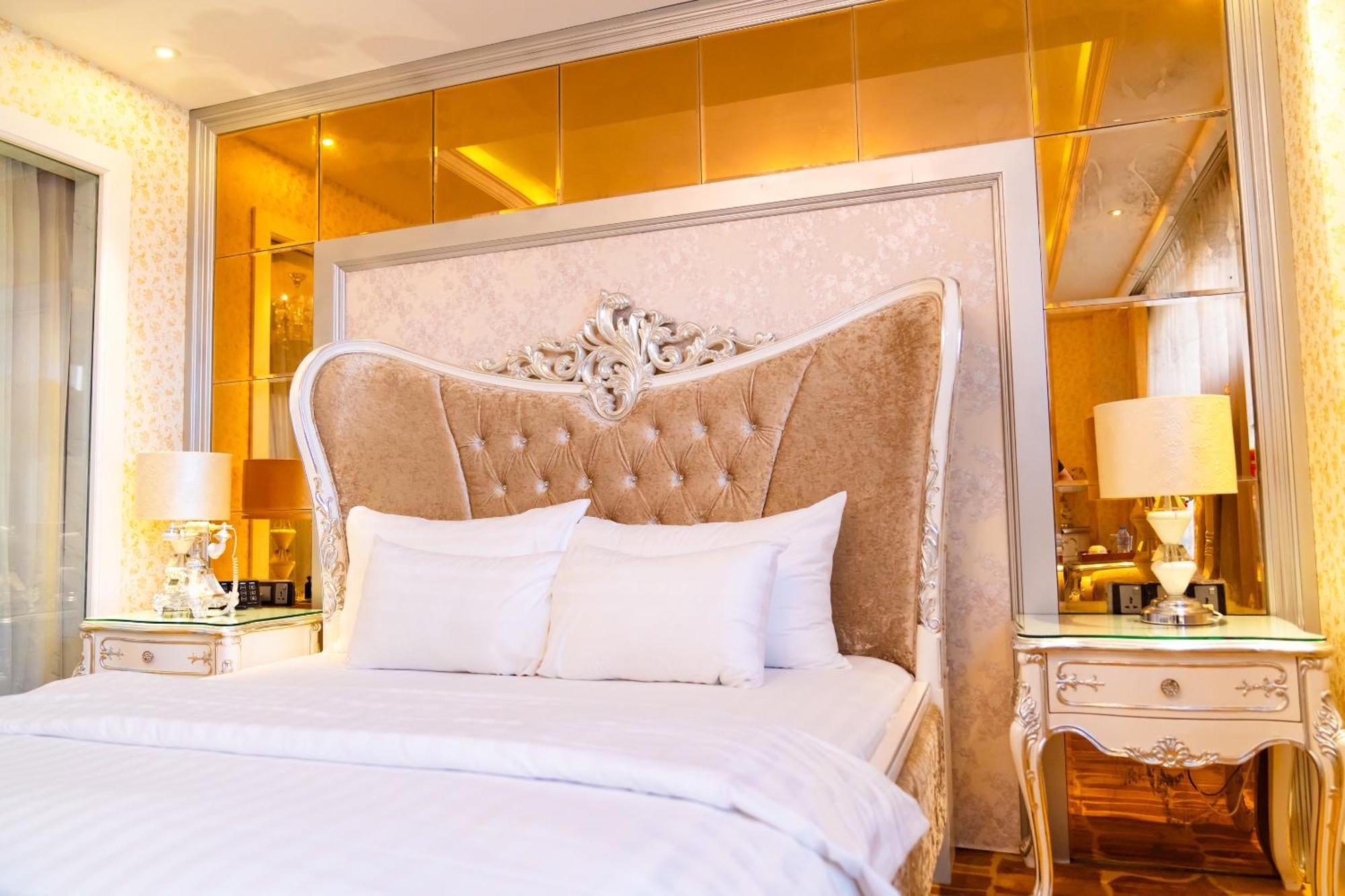 Hoang Trieu Hotel Hô Chi Minh-Ville Extérieur photo